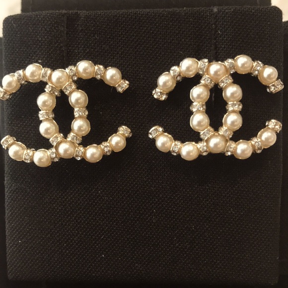 CHANEL Jewelry - Chanel pearl crystal earrings